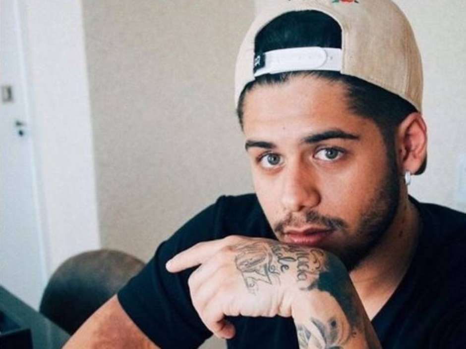 Filho do sertanejo Leonardo anuncia que tem doença incurável