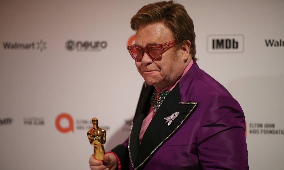 Elton John: 'Toquei e cantei com o meu coração