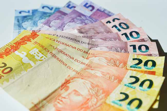 Mercado financeiro reduz estimativa de inflação este ano para 3,47%