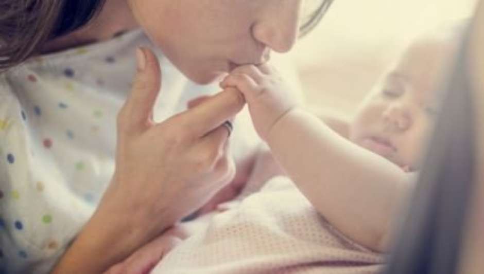 O que fazer se você tem um bebê e está com coronavírus